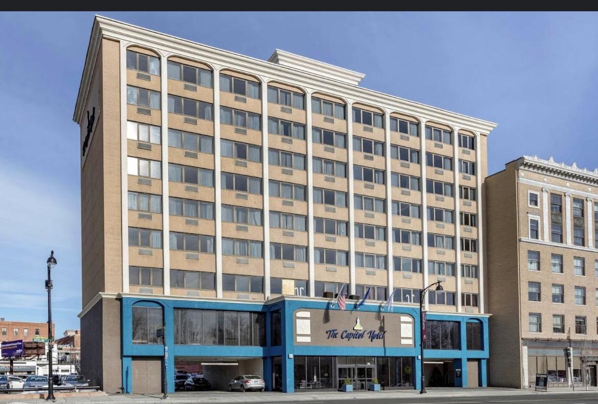 Capital Hotel Hartford Exterior photo